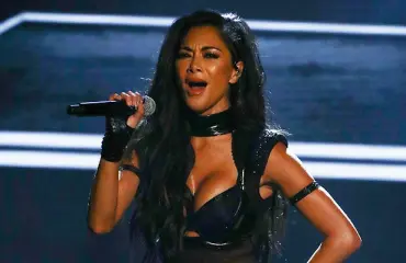 Prostituutioväitteitä, syömishäiriöitä ja seksuaalista ahdistelua – comeback-yhtye Pussycat Dollsin historia on karua luettavaa!