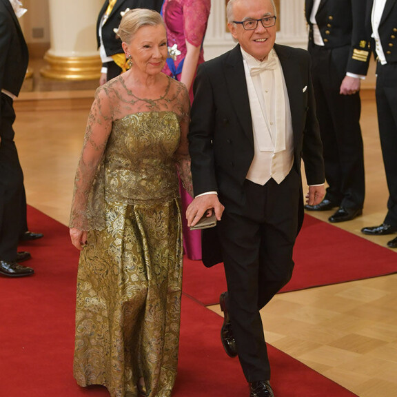 Matti ja Teppo saapuivat Linnan juhliin - tässä ovat harvoin julkisuudessa nähdyt vaimot Anne ja Varpu! Matti Ruohonen