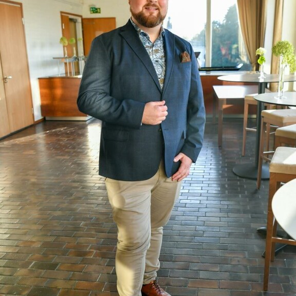 – Huomasin sarjan kuvauksissa, että urheilemistakin tärkeämmässä roolissa on terveellisen ruuan syöminen, Akseli kertoo. – Huomasin sarjan kuvauksissa, että urheilemistakin tärkeämmässä roolissa on terveellisen ruuan syöminen, Akseli kertoo.