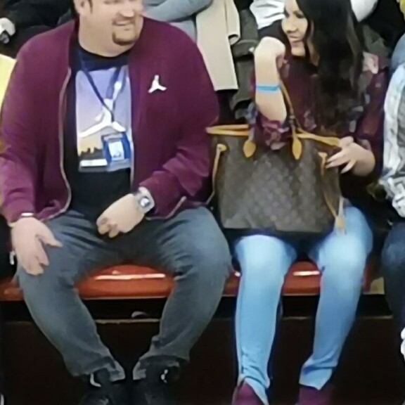 Kuva! Sami Hedberg ja Saija Tuupanen kuhertelivat kesken korismatsin! Sami Hedberg ja Saija Tuupanen korismatsissa.