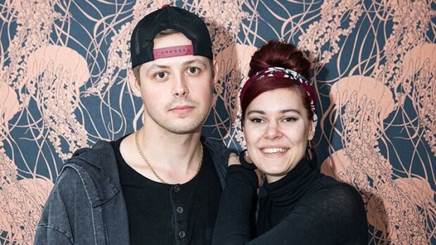 Avoimesti yhdessä! Big Brother Suomessa seksipuuhillaan hämmästyttäneet Jukka ja Eevis ostoksilla Itä-Helsingissä - katso kuva! jukka ja eeva-leena