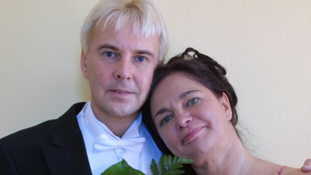 Mervi Tapola avioitui kahdesti Matti Nykäsen kanssa - kerran liitto siunattiin Intiassa! Kuvat! Matti ja Mervi