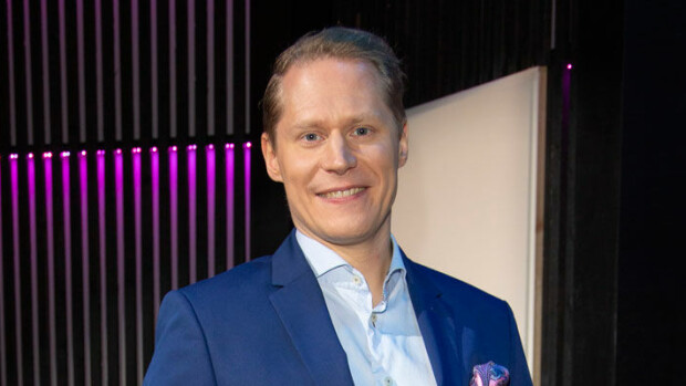 Panttasi perheen miljoonakodin! Imitaattori Jarkko Tamminen otti valtavan riskin toteuttaessaan unelmaansa! Jarkko Tamminen panttasi perheen kodin.