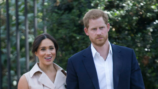 Prinssi Harry avautui herttuatar Meghanin kohtelusta: ”Lehdistön säälimätön käytös aiheuttaa vaimolleni epäinhimillistä kärsimystä!” Prinssi Harry avautui.