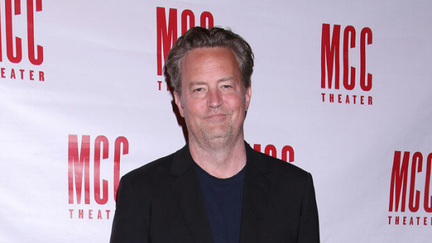 Los Angelesin korkeimmalla sijaitseva koti! Erakoitunut Frendit-tähti Matthew Perry kauppaa ökyasuntoaan – kuvat! Matthew Perry laittoi asuntonsa myyntiin.