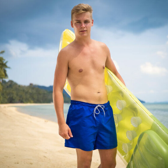 Jesper Kauhanen Temptation Island Suomen promokuvissa. Jesper Kauhanen Temptation Island Suomen promokuvissa.