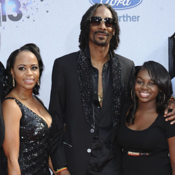 Snoop Doggin sysimusta perhetragedia - pojanpoika menehtyi runsas viikko syntymän jälkeen corde