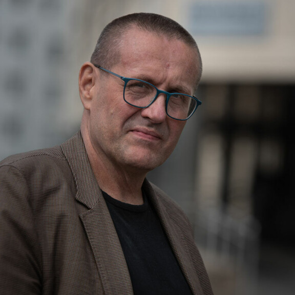 Nikon asianajaja Hannu Kaitaluoma. Nikon asianajaja Hannu Kaitaluoma arvelee, että mahdollisesta oikeudenkäynnistä tulee pitkä.