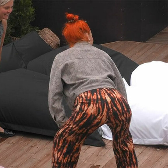 Milla opetti twerkkausta Big Brother -talossa: ”Jukalla alkaa olla orastava stondis päällä!” Anu ja Milla