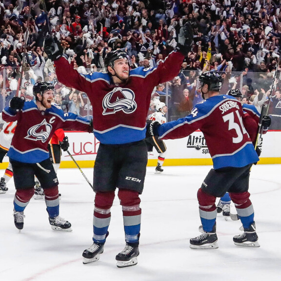 Rantanen kuuluu Avalanchen ja koko NHL:n kovimpiin voimahyökkääjiin. Rantanen kuuluu Avalanchen ja koko NHL:n kovimpiin voimahyökkääjiin.