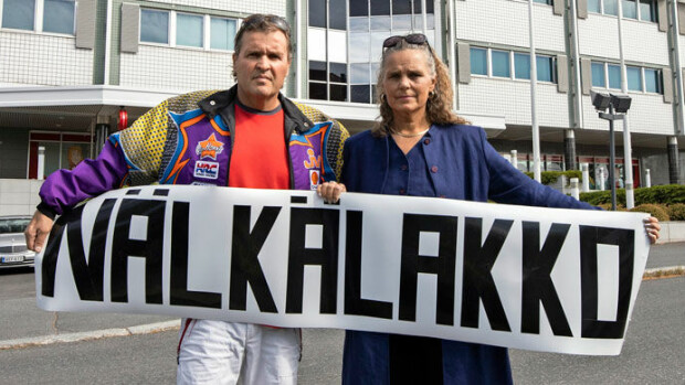 Jari ja Marketta aikovat aloittaa nälkälakon katkeran vakuutusriidan takia – tästä traagisessa tapauksessa on kyse: ”Rahamme eivät riitä lääkkeisiin!” Nälkälakko Jari ja Marketta Hautakorpi