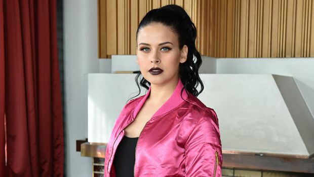 HS: Sara Forsberg muutti Yhdysvaltoihin ja tienasi jättisummia videoillaan – joutui silti lainaamaan rahaa äidiltään: Rahat hupenivat nopeasti! Sara Forsberg