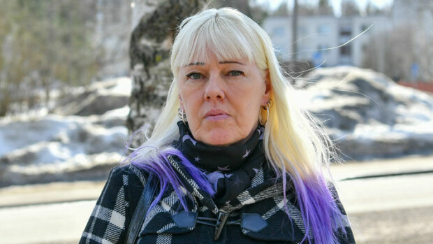 Matti Nykäsen kuolema lähensi Pia-lesken ja Eveliina-tyttären välit – ”Olemme tekemisissä koko ajan!” Pia Nykänen suree yhä Mattia.