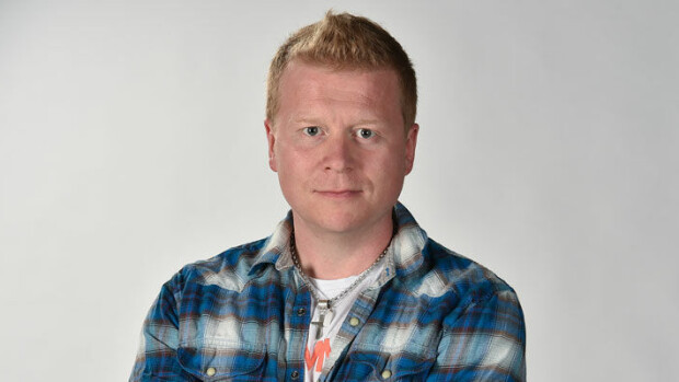 Sokkikuvat Sampo Kaulasen Metallica-känneistä! Kyläkauppiaalta selitys örvellykselleen: ”Olen sen verran impulsiivinen ja vilkasluonteinen!” sampo Kaulanen selittää Metallica-örvellystään.