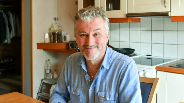 Avaruusolentoja kohdannut Asko Nummela väittää: Ufot ampuivat dinosaurukset sukupuuttoon! Asko Nummela kertoo ufoista.