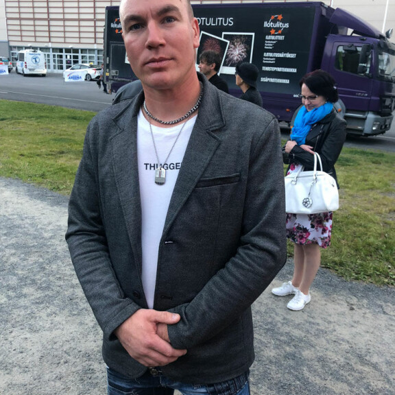 Piritan miesystävän Mika Poikolan mukaan heidän suhteensa on vasta alkutekijöissään. Piritan miesystävän Mika Poikolan mukaan heidän suhteensa on vasta alkutekijöissään.