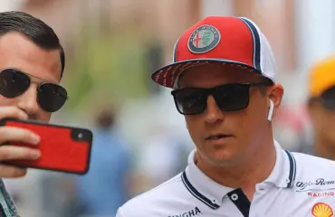 Voi Kimi! Jäätävä fanikuva Räikkösestä leviää vauhdilla - katso!