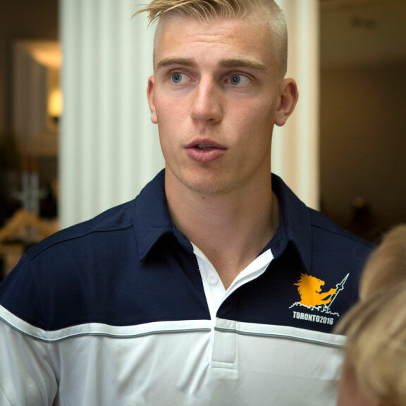 NHL-tähti Rasmus Ristolainen kertoo Seiskalle juhlineensa Ruisrockissa, mutta ei ollut tapahtumahetkellä Saran tai Martinan seurassa. NHL-tähti Rasmus Ristolainen kertoo Seiskalle juhlineensa Ruisrockissa, mutta ei ollut tapahtumahetkellä Saran tai Martinan seurassa.