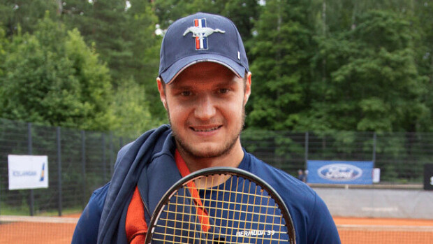 Mikä kroppa! Aleksander Barkovin hemaiseva Julia-rakas keimaili bikineissä Pirkanmaalla: 'Nautin Suomen kesästä' - kuva! Aleksander Barkov