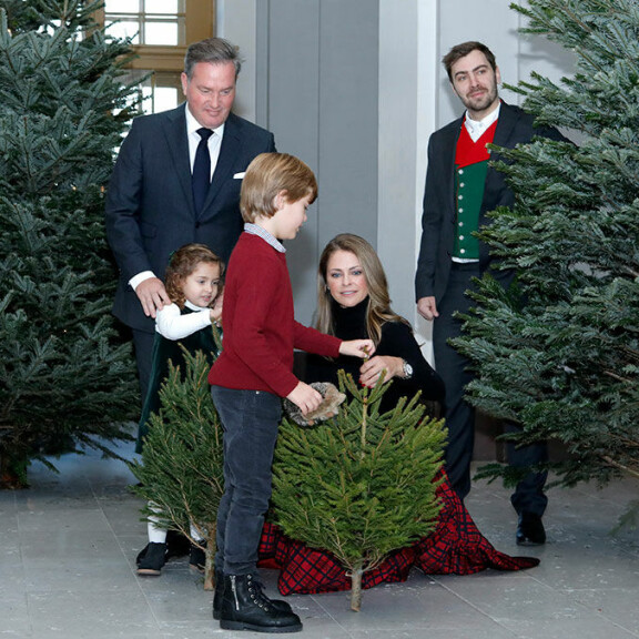 Chris perheineen piipahti Ruotsissa viimeksi joululomalla. Chris O'Neill, prinsessa Madeleine, prinssi Nicolas ja prinsessa Adrienne