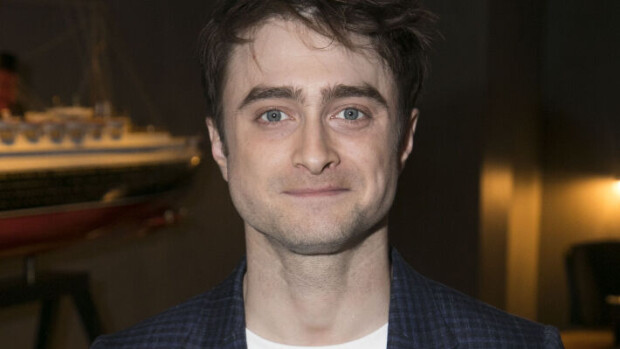 Tunnistatko Harry Potter -tähden hullunkurisessa asussa? - Katso kuvat! Daniel Radcliffe