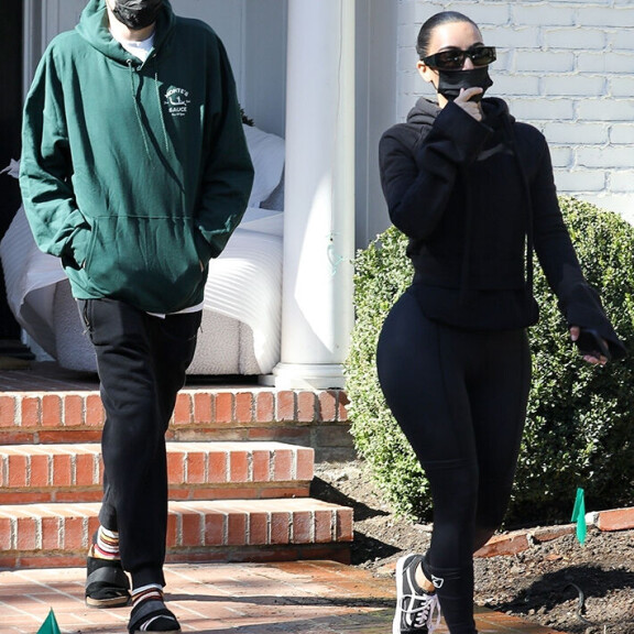 Pete ja Kim kävivät moikkaamassa tuttaviaan Beverly Hillsissä. Huhutaan, että Pete haluaisi asunnon Los Angelesista. Kim Kardashian ja Pete Davidson