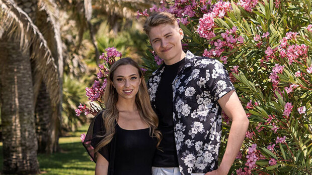 Temptation Island Suomi: Tony ja Jemina eroavat - tyttöystävää suurempi menetys saa miehen itkemään: 'Se syö miestä' Temptation Island Suomi Tony ja jemina