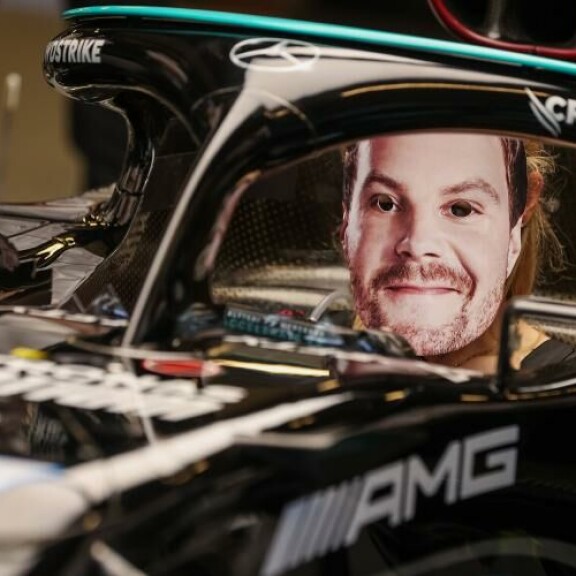 Valtterikos se siinä... Eikun sehän onkin Tiffany! t