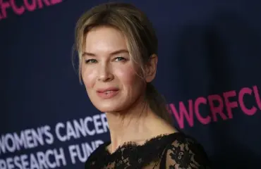 Suhde herätti ihmetystä! Renée Zellweger odottaa kosintaa – uusi rakas jarruttelee 
