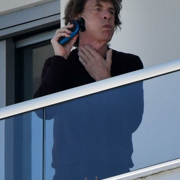 Nyt on sileät posket. m