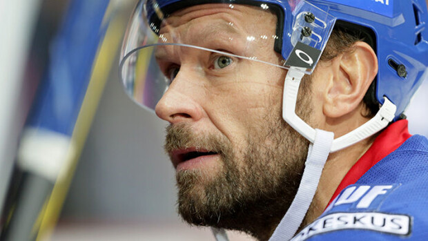 Jere Karalahti ei saapunut oikeuteen - tuomio tuli silti Jere Karalahti