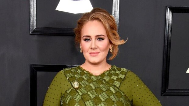 Eronnut Adele väleistään ex-mieheensä: Hän ei ole yksi eksistäni Adele