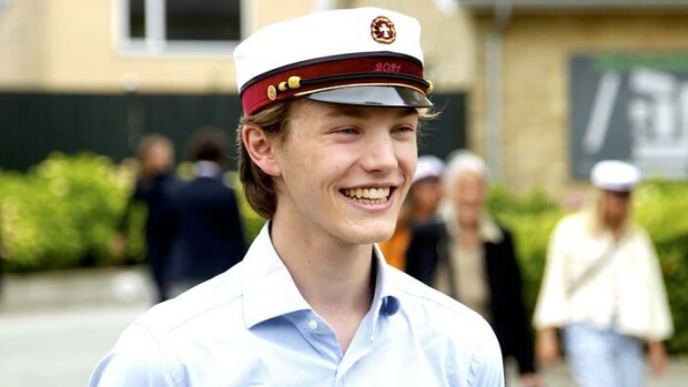 Tanskan hovi vaikenee! Prinssi Felix keskeytti sotilaskoulun Felix