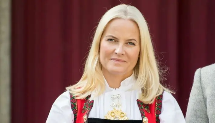 Hovi tiedottaa: vakavasti sairas Mette-Marit jää sairauslomalle
