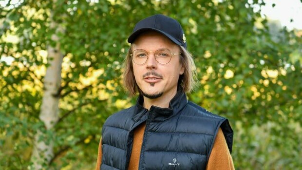 Erikoisjärjestelyjä Vain elämää -kuvauksissa tehnyt Jukka Poika: Kävin muutaman tunnin isäilemässä Jukka Poika