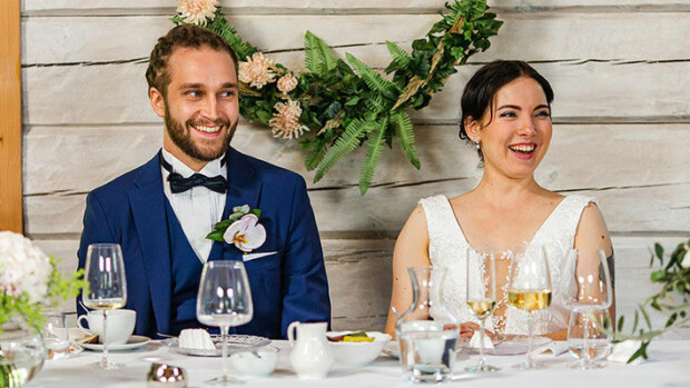 Viimeinenkin Ensitreffit alttarilla -pari saa toisensa - nyt osui ja upposi: 'Ilon itkuja on itketty' Ensitreffit alttarilla