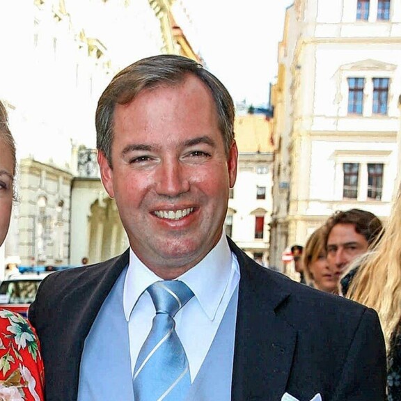 Guillaume jatkoi Tukholmasta Wieniin, jossa vietettiin hänen serkkunsa, Liechtensteinin prinsessa Maria Anunciatan häitä. Guillaume jatkoi Tukholmasta Wieniin, jossa vietettiin hänen serkkunsa, Liechtensteinin prinsessa Maria Anunciatan häitä.
