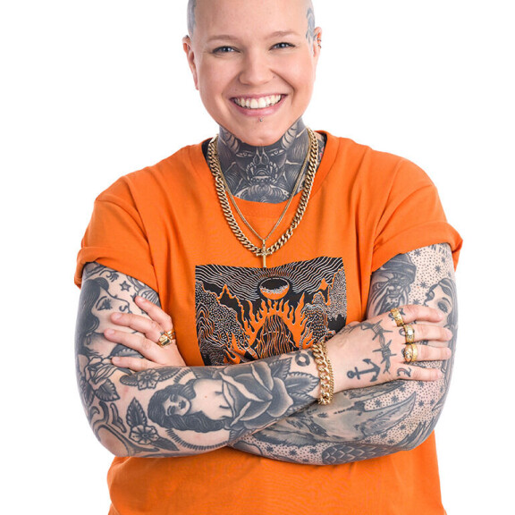 Big Brother -talon uudet asukkaat esiteltiin - mukana TIS-Valton tyttöystävä, kahdeksan lapsen äiti, supersuosittu Twitch-striimaaja sekä entinen olympiaurheilija! BB-Laura R