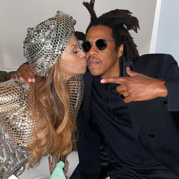 Beyoncé 40 vuotta - tiesitkö näitä faktoja popparista? Nukkui iljettävän lemmikkieläimen kanssa ja kärsii ikävästä allergiasta! Beyoncé ja Jay-Z