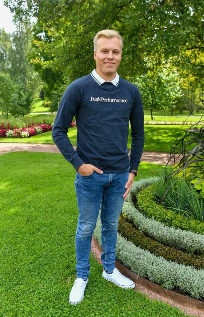 Maajussi-Patrik ei voisi kuvitella muuttavansa kaupunkiin. Maajussi-Patrik ei voisi kuvitella muuttavansa kaupunkiin,