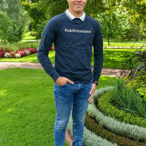 Maajussi-Patrik ei voisi kuvitella muuttavansa kaupunkiin. Maajussi-Patrik ei voisi kuvitella muuttavansa kaupunkiin,
