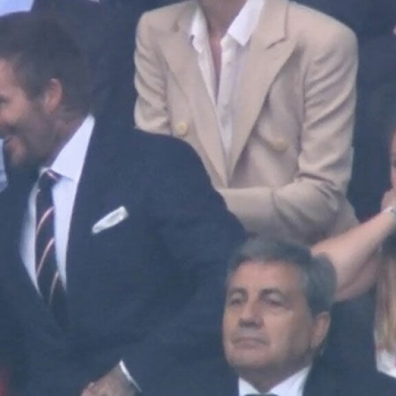 David ja Victoria Beckhamin nuorimmainen Harper-tytär (oik.) juhli pyöreitä täyttäessään 10 vuotta ottelua edeltävänä iltana. David Beckham Harper Beckham