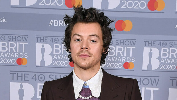 Tuhansien märästä päiväunesta totta! Harry Styles nähdään uudessa elokuvassa rohkeissa seksikohtauksissa ilman rihman kiertämää - tätä on luvassa! Harry Styles