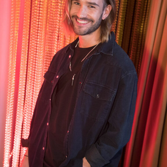 Näyttelijälupaus Eric Barco tähdittää Salkkareiden sisarsarjaa: Hahmoni kautta käsitellään avoimesti homoseksuaalisuutta! salkkarit