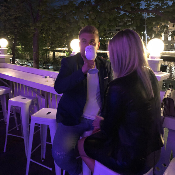 Romanssi?! Temptation Island -Iiron kaunis seuralainen paljastui tyrmääväksi Miss Helsinki -finalistiksi: viettivät iltaa tiiviisti yhdessä – uudet kuvat! iiro