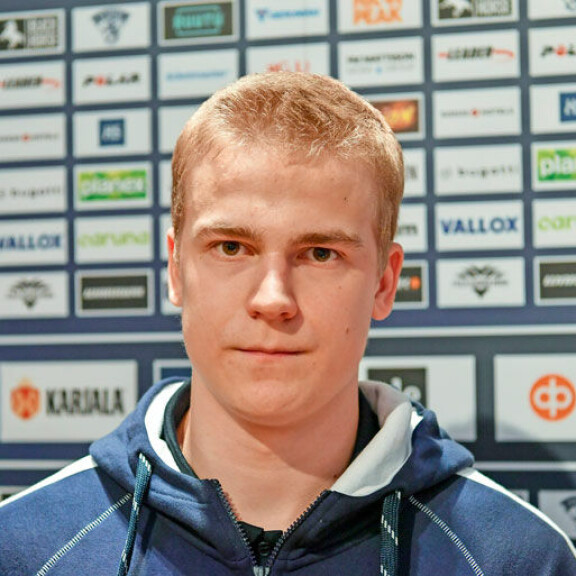 Mitä Leijonien tähdet tekisivät työkseen ilman jääkiekkoa? Kaapo Kakko ja kumppanit vastaavat – ”Minulla olisi yksinkertainen työ!” Henri Jokiharju