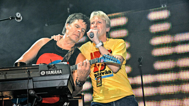 Muusikko Jussi Niemi kiersi 28 vuotta Matti Nykäsen kanssa – ”Riitelimme kuin vanha aviopari!” Jussi Niemi keikkaili Matti Nykäsen kanssa.