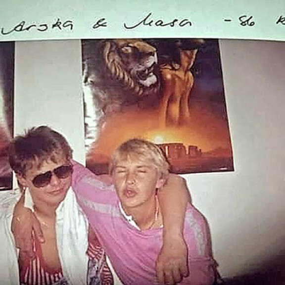 Matti ja Ari olivat erottamattomat koko elämän. Kuva vuodelta 1986. Matti ja Ari olivat erottamattomat koko elämän. Kuva vuodelta 1986.