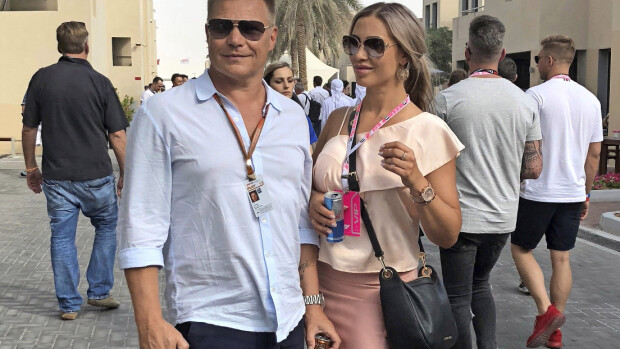 KSML: Henna Pihlaja kertoo suhteestaan Mika Saloon: 'Onhan me naimisiinmenostakin puhuttu' Mika Salo ja Henna Pihlaja
