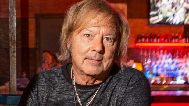 Laulajalegenda Danny, 76, paljastaa: En käyttänyt viinaa 70 vuoteen! Danny ei käyttänyt viina nuorena.